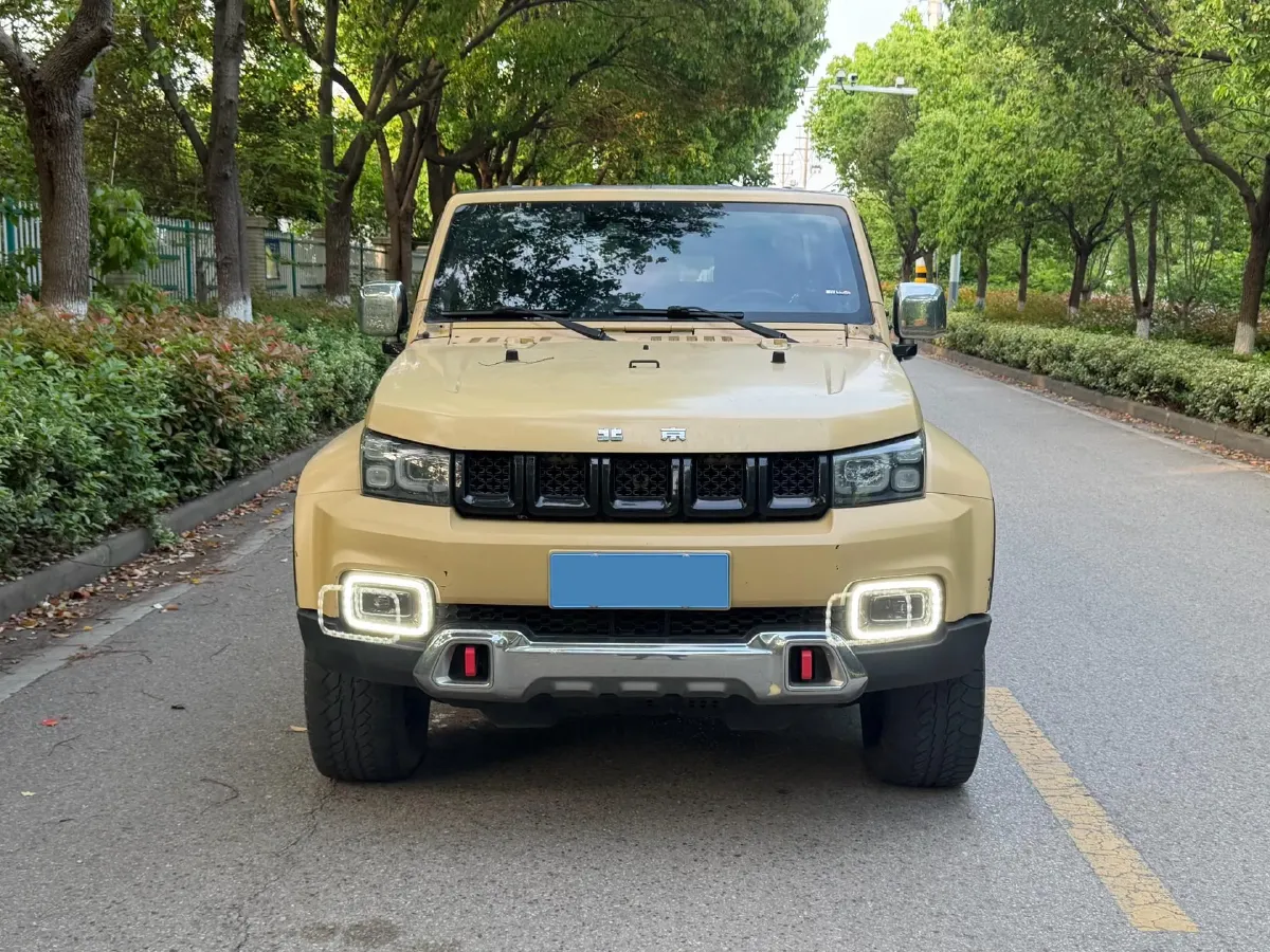 2019 Beijing BJ40 2.3T 231HP L4 6AT,autocango,china used car exporter,china ev exporter,chinese used car exporter,chinese used ev exporter