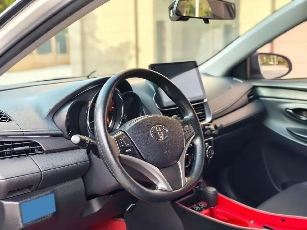 2017 Toyota Yaris L 1.5L 107HP L4 CVT,autocango,china used car exporter,china ev exporter,chinese used car exporter,chinese used ev exporter