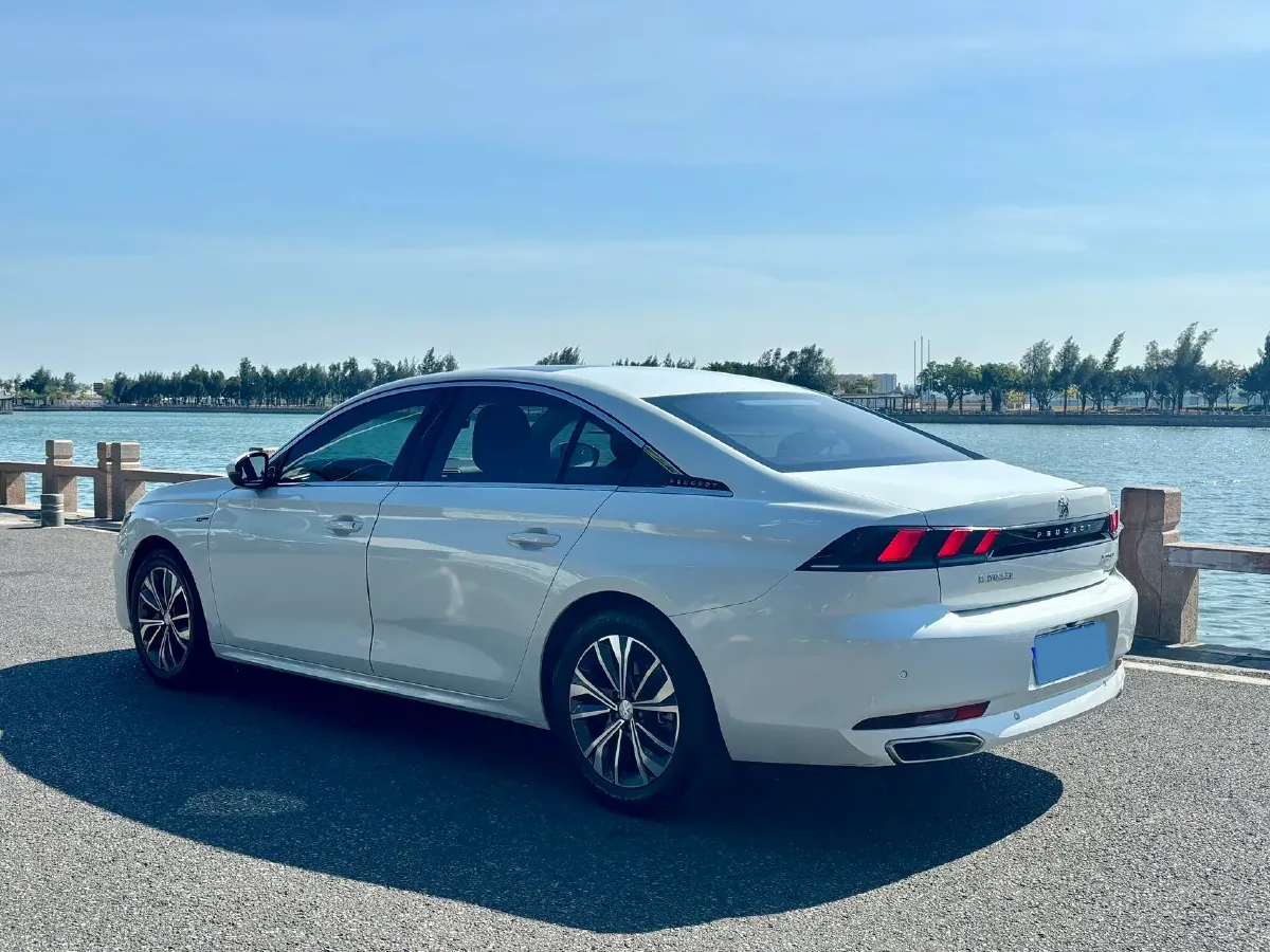 2019 Peugeot 508 1.8T 211HP L4 8AT,autocango,china used car exporter,china ev exporter,chinese used car exporter,chinese used ev exporter