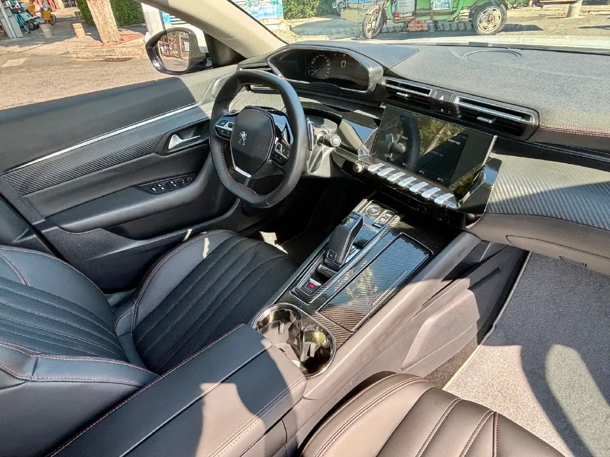 2019 Peugeot 508 1.8T 211HP L4 8AT,autocango,china used car exporter,china ev exporter,chinese used car exporter,chinese used ev exporter