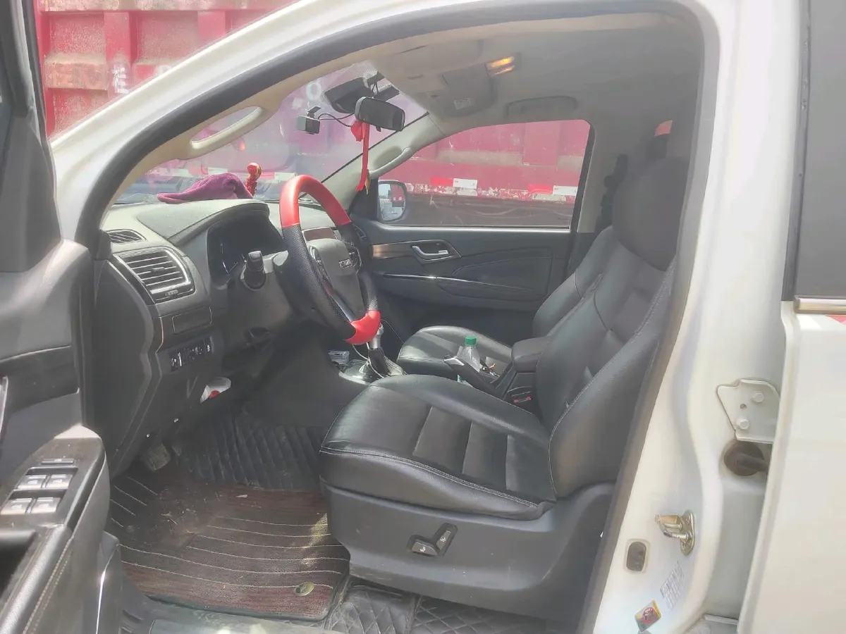 2018 Isuzu Mu-X 1.9T 163HP L4 6AT,autocango,china used car exporter,china ev exporter,chinese used car exporter,chinese used ev exporter