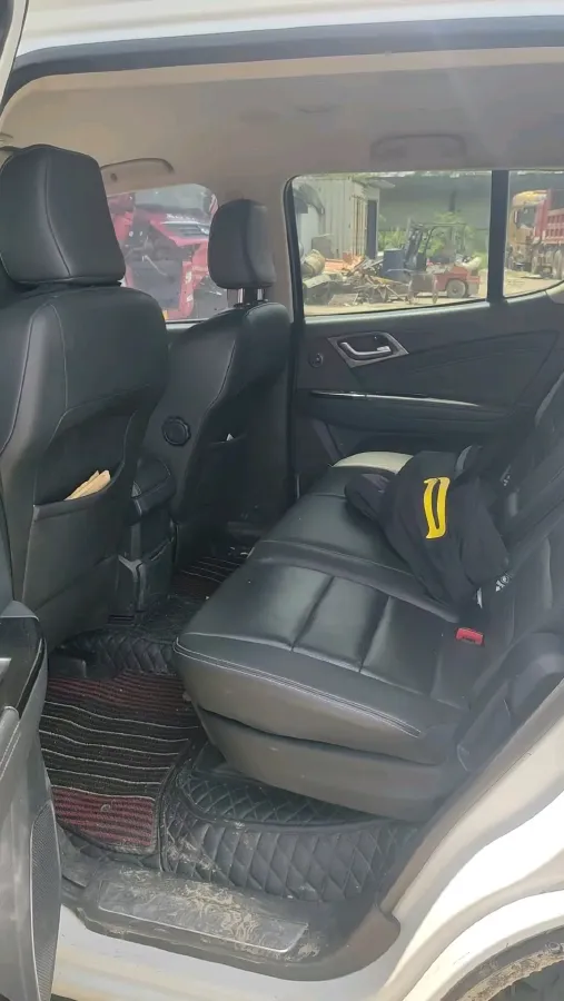 2018 Isuzu Mu-X 1.9T 163HP L4 6AT,autocango,china used car exporter,china ev exporter,chinese used car exporter,chinese used ev exporter