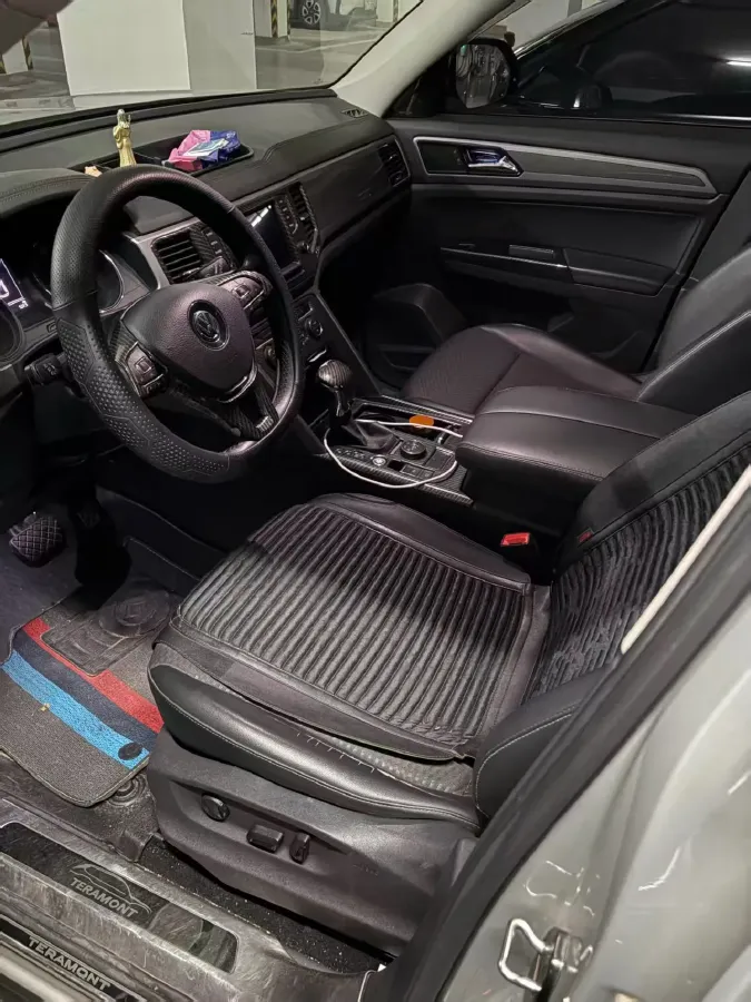 2017 Volkswagen Teramont 2.0T 220HP L4 7DCT,autocango,china used car exporter,china ev exporter,chinese used car exporter,chinese used ev exporter