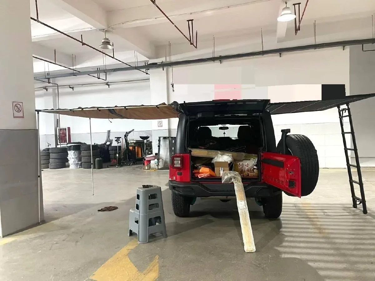 2017 Jeep Wrangler 3.0L 234HP V6 5AT,autocango,china used car exporter,china ev exporter,chinese used car exporter,chinese used ev exporter