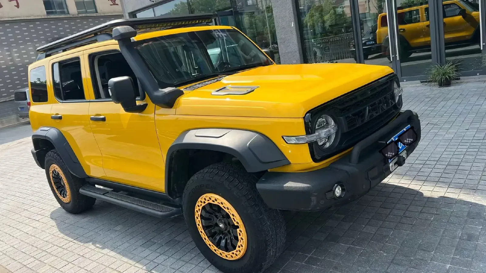 2022 Tank 300 2.0T 227HP L4 8AT,autocango,china used car exporter,china ev exporter,chinese used car exporter,chinese used ev exporter