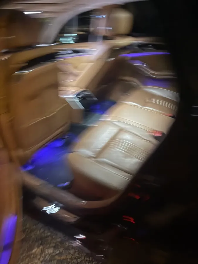 2020 HongQi H9 2.0T 252HP L4 7DCT,autocango,china used car exporter,china ev exporter,chinese used car exporter,chinese used ev exporter