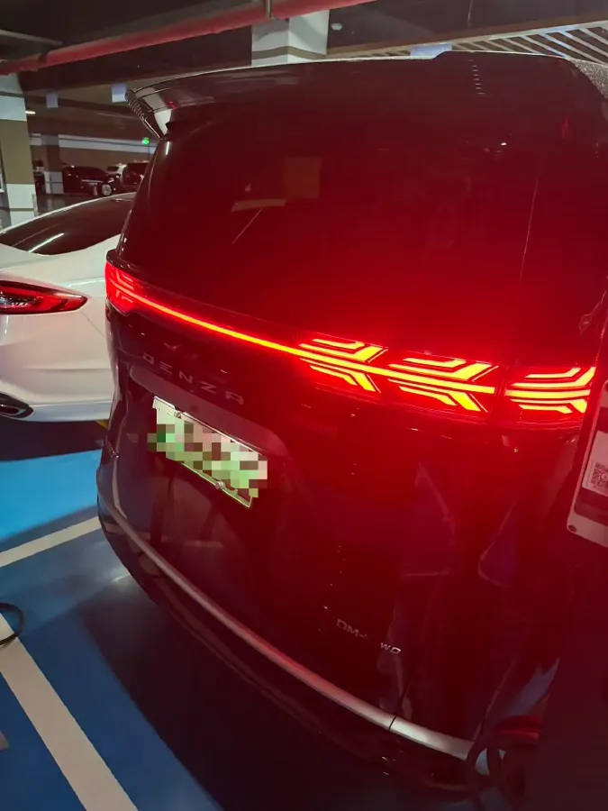 2022 Mercedes-Benz GLC Class 2.0T 197HP L4 9AT,autocango,china used car exporter,china ev exporter,chinese used car exporter,chinese used ev exporter