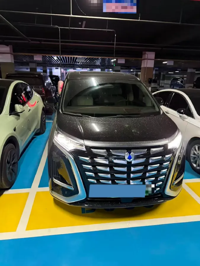 2022 Mercedes-Benz GLC Class 2.0T 197HP L4 9AT,autocango,china used car exporter,china ev exporter,chinese used car exporter,chinese used ev exporter