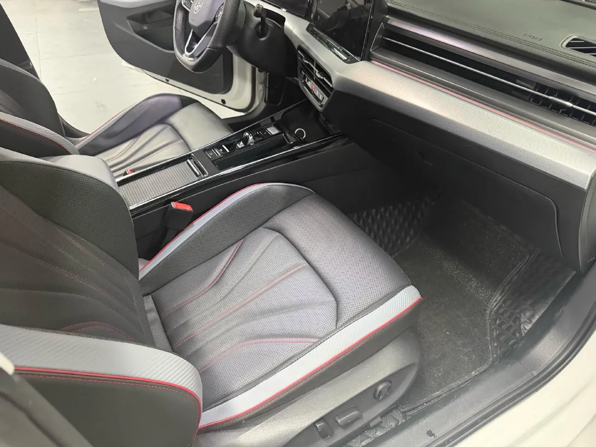 2023 Volkswagen Lamando 1.4T 150HP L4 7DCT,autocango,china used car exporter,china ev exporter,chinese used car exporter,chinese used ev exporter