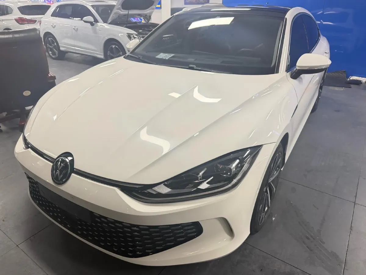 2023 Volkswagen Lamando 1.4T 150HP L4 7DCT,autocango,china used car exporter,china ev exporter,chinese used car exporter,chinese used ev exporter