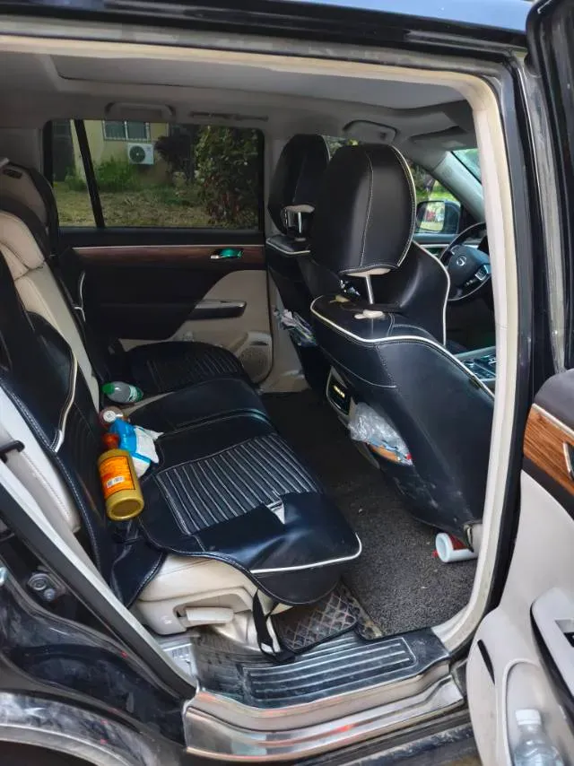 2017 GAC Trumpchi GS8 2.0T 201HP L4 6AT,autocango,china used car exporter,china ev exporter,chinese used car exporter,chinese used ev exporter