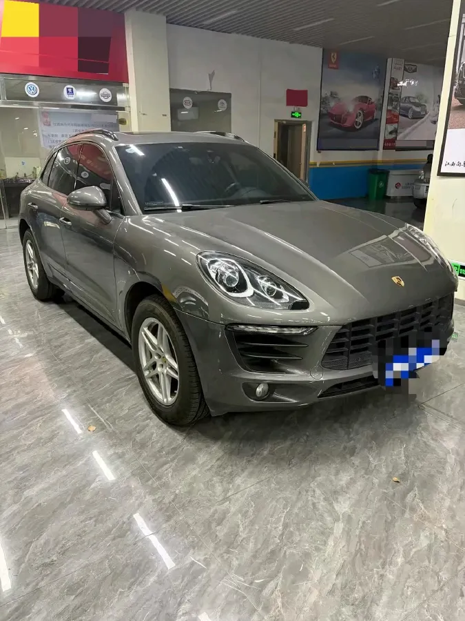 2017 YuTong T7 6.0L 316HP V8 6AT,autocango,china used car exporter,china ev exporter,chinese used car exporter,chinese used ev exporter