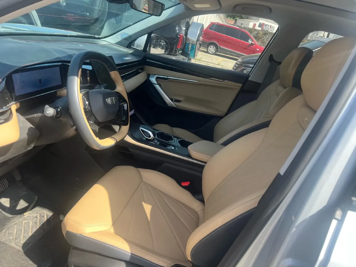 2023 Geely StarRay 1.5T 181HP L4 7DCT,autocango,china used car exporter,china ev exporter,chinese used car exporter,chinese used ev exporter