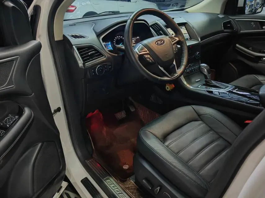 2018 Toyota Highlander 2.0T 220HP L4 6AT,autocango,china used car exporter,china ev exporter,chinese used car exporter,chinese used ev exporter