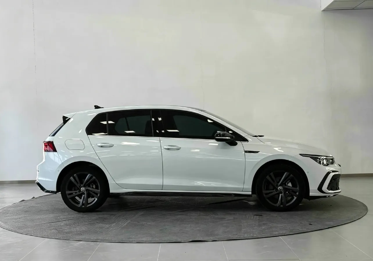 2023 Volkswagen Golf 1.4T 150HP L4 7DCT,autocango,china used car exporter,china ev exporter,chinese used car exporter,chinese used ev exporter
