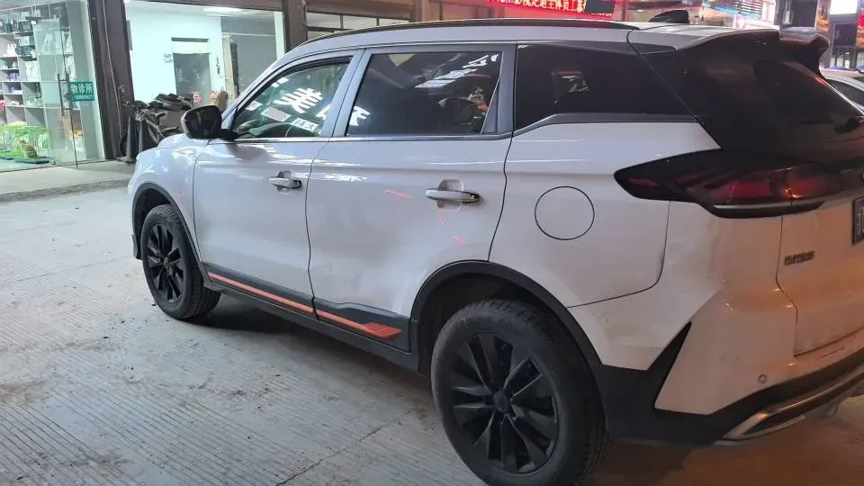 2022 Geely Azkarra 1.8T 184HP L4 7DCT,autocango,china used car exporter,china ev exporter,chinese used car exporter,chinese used ev exporter