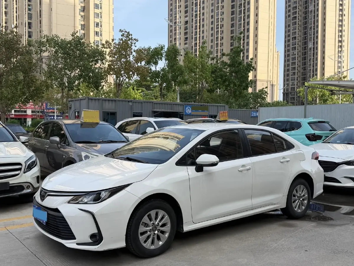 2022 Toyota Corolla 1.2T 116HP L4 CVT,autocango,china used car exporter,china ev exporter,chinese used car exporter,chinese used ev exporter