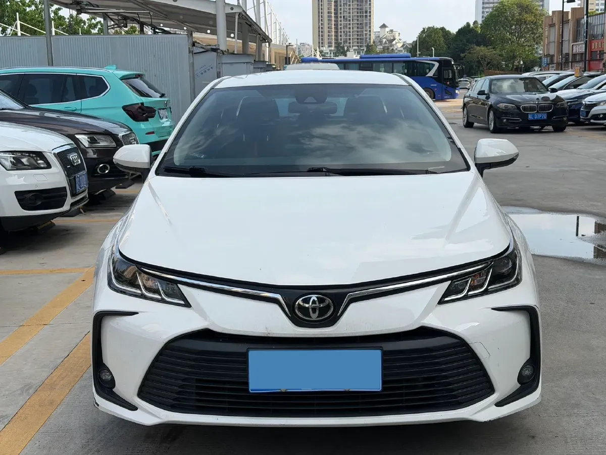 2022 Toyota Corolla 1.2T 116HP L4 CVT,autocango,china used car exporter,china ev exporter,chinese used car exporter,chinese used ev exporter