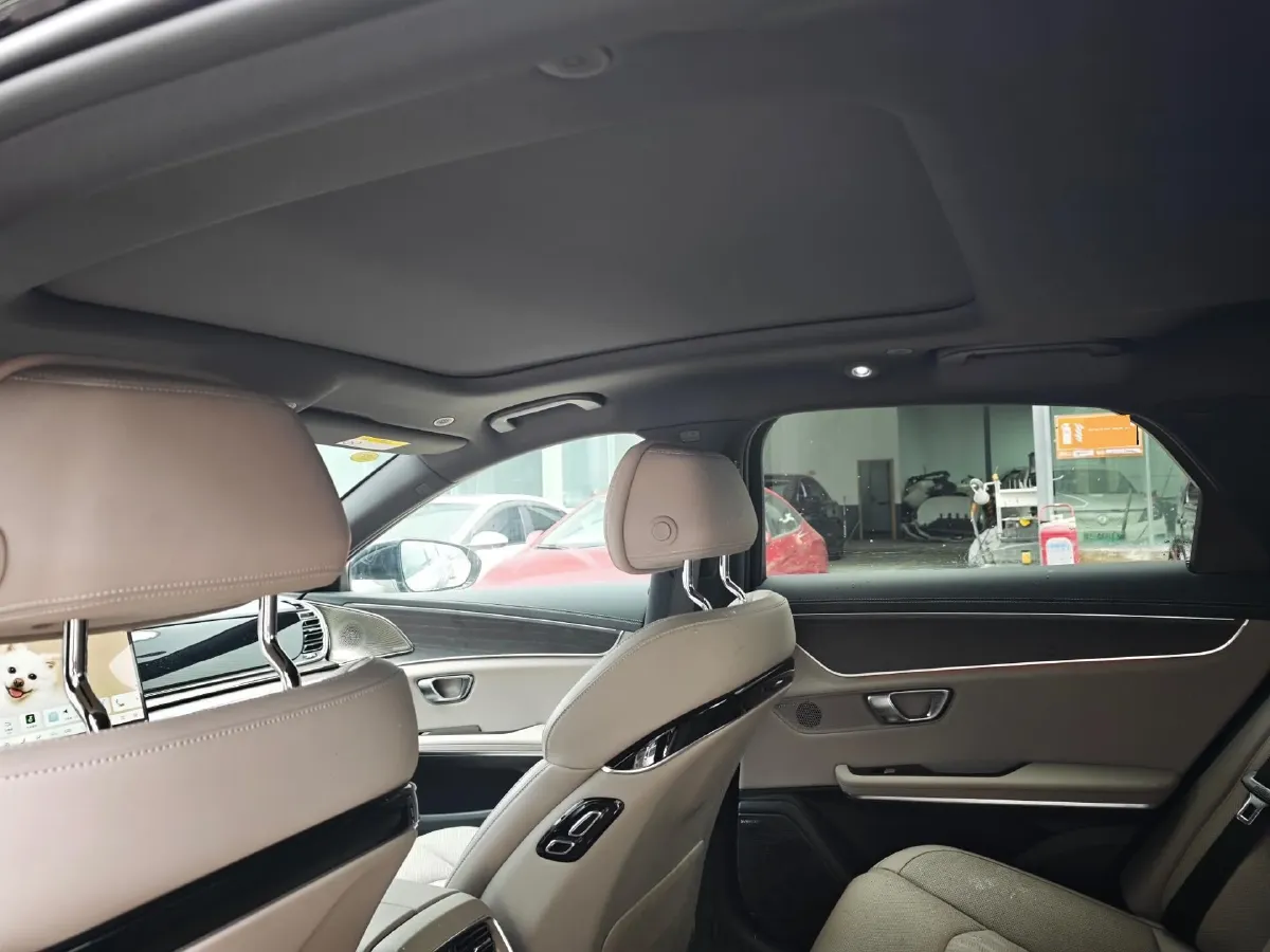 2025 BYD Han 1.5T 156HP L4 E-CVT PHEV,autocango,china used car exporter,china ev exporter,chinese used car exporter,chinese used ev exporter