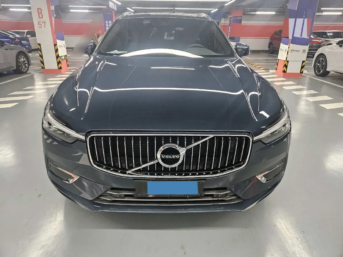 2021 Volvo XC60 2.0T 250HP L4 8AT,autocango,china used car exporter,china ev exporter,chinese used car exporter,chinese used ev exporter