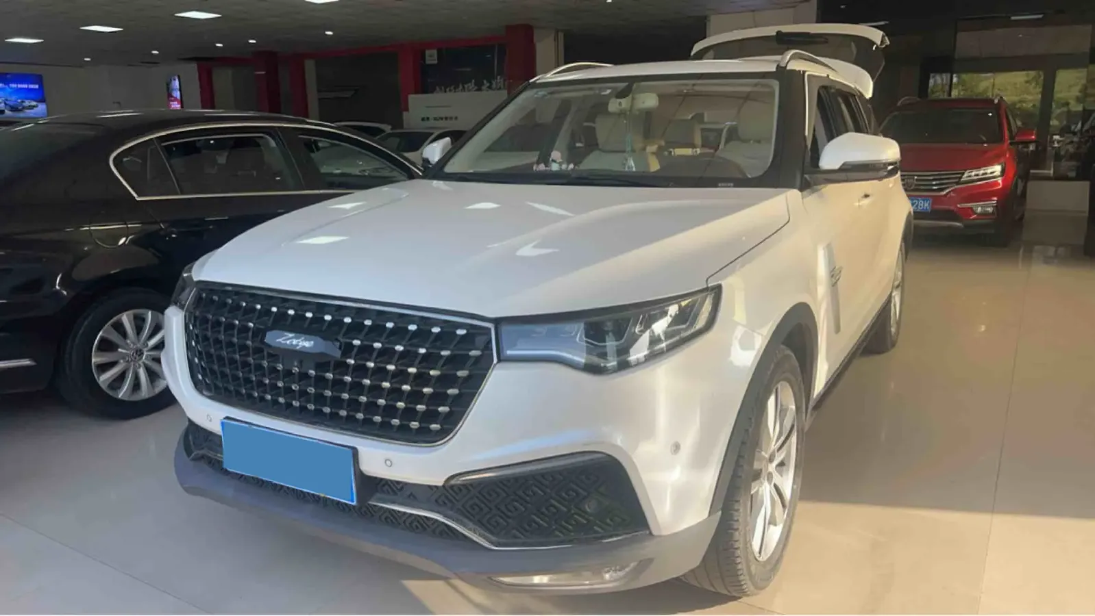 2017 Zotye T700 1.8T 177HP L4 6DCT,autocango,china used car exporter,china ev exporter,chinese used car exporter,chinese used ev exporter