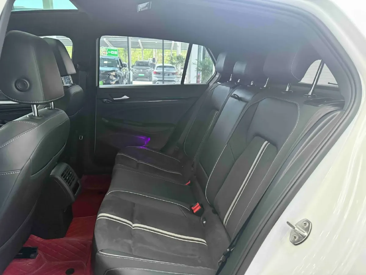 2023 Volkswagen Golf 1.4T 150HP L4 7DCT,autocango,china used car exporter,china ev exporter,chinese used car exporter,chinese used ev exporter