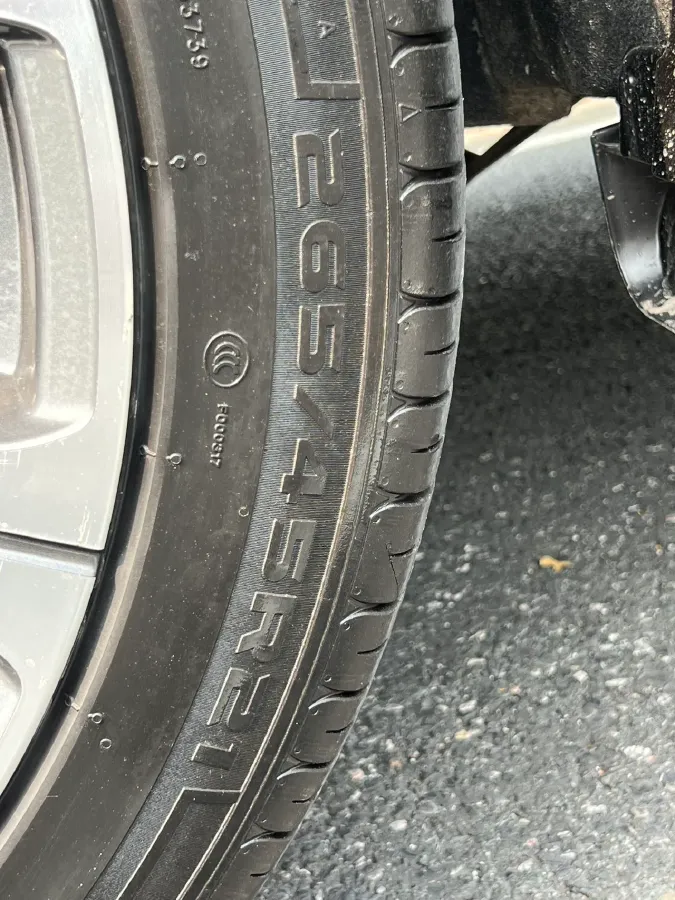 2021 ChangAn UNI-K 2.0T 233HP L4 8AT,autocango,china used car exporter,china ev exporter,chinese used car exporter,chinese used ev exporter