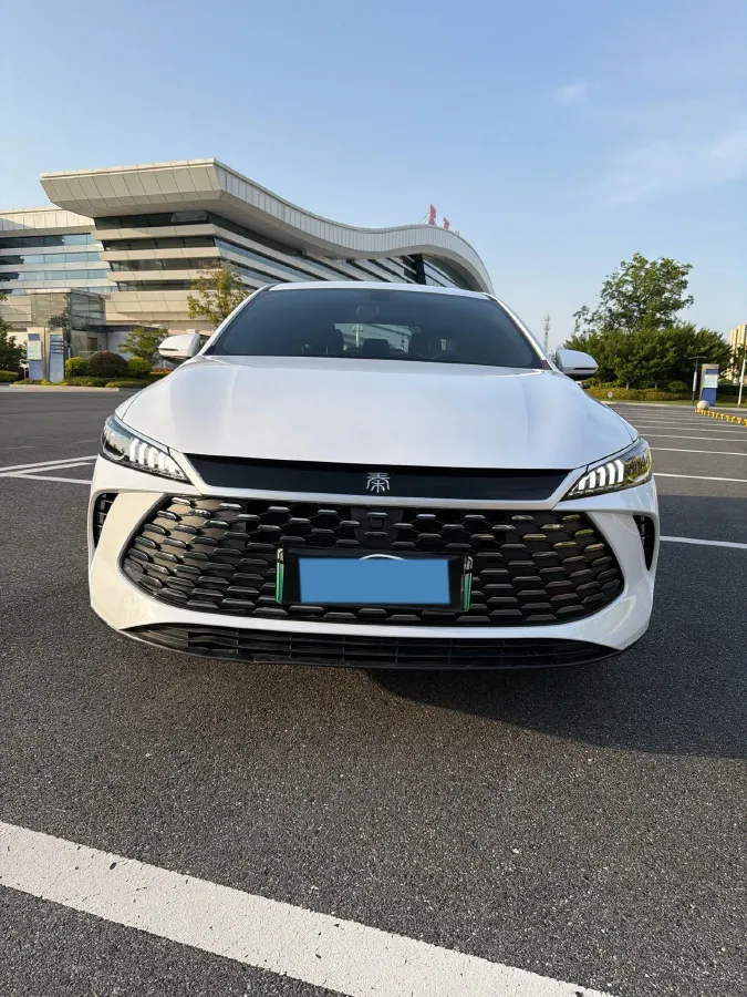 2025 BYD Qin Plus 1.5L 101HP L4 E-CVT PHEV 7.68KWH,autocango,china used car exporter,china ev exporter,chinese used car exporter,chinese used ev exporter