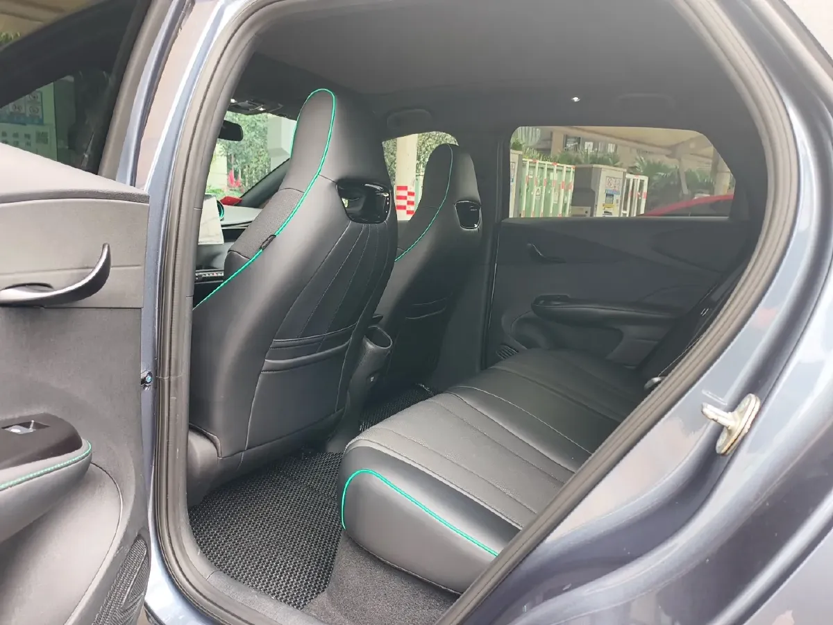 2024 BYD Dolphin BEV 44.928KWH,autocango,china used car exporter,china ev exporter,chinese used car exporter,chinese used ev exporter