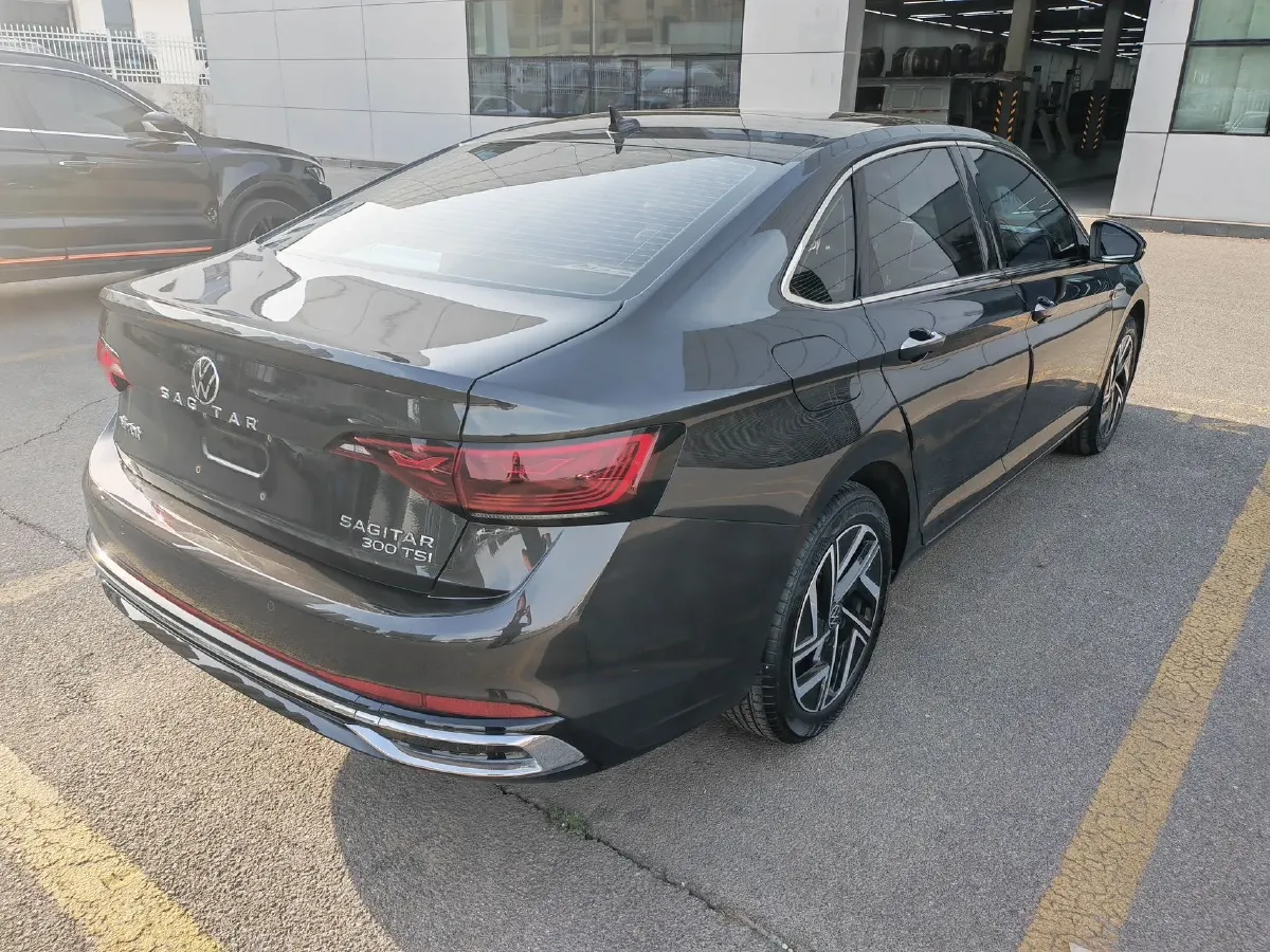 2023 Volkswagen Sagitar 1.5T 160HP L4 7DCT,autocango,china used car exporter,china ev exporter,chinese used car exporter,chinese used ev exporter
