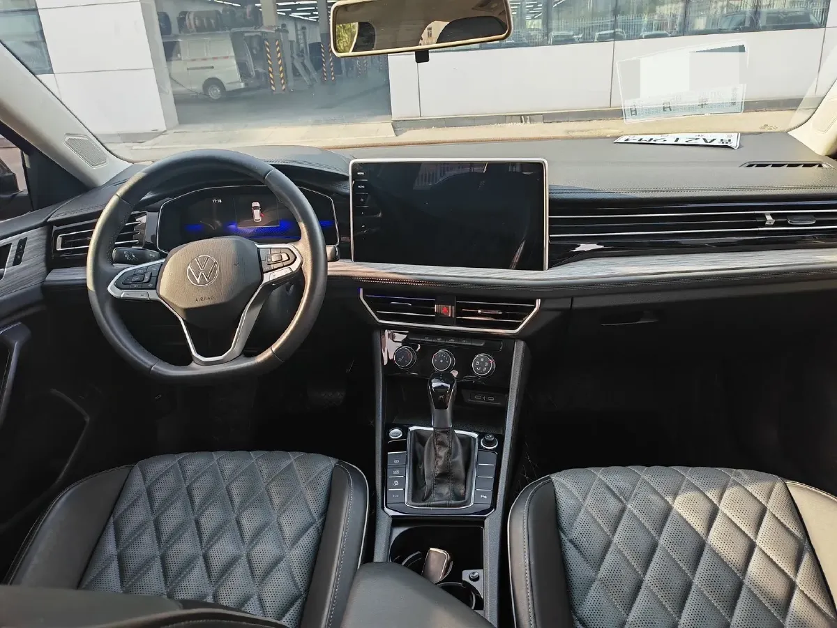 2023 Volkswagen Sagitar 1.5T 160HP L4 7DCT,autocango,china used car exporter,china ev exporter,chinese used car exporter,chinese used ev exporter