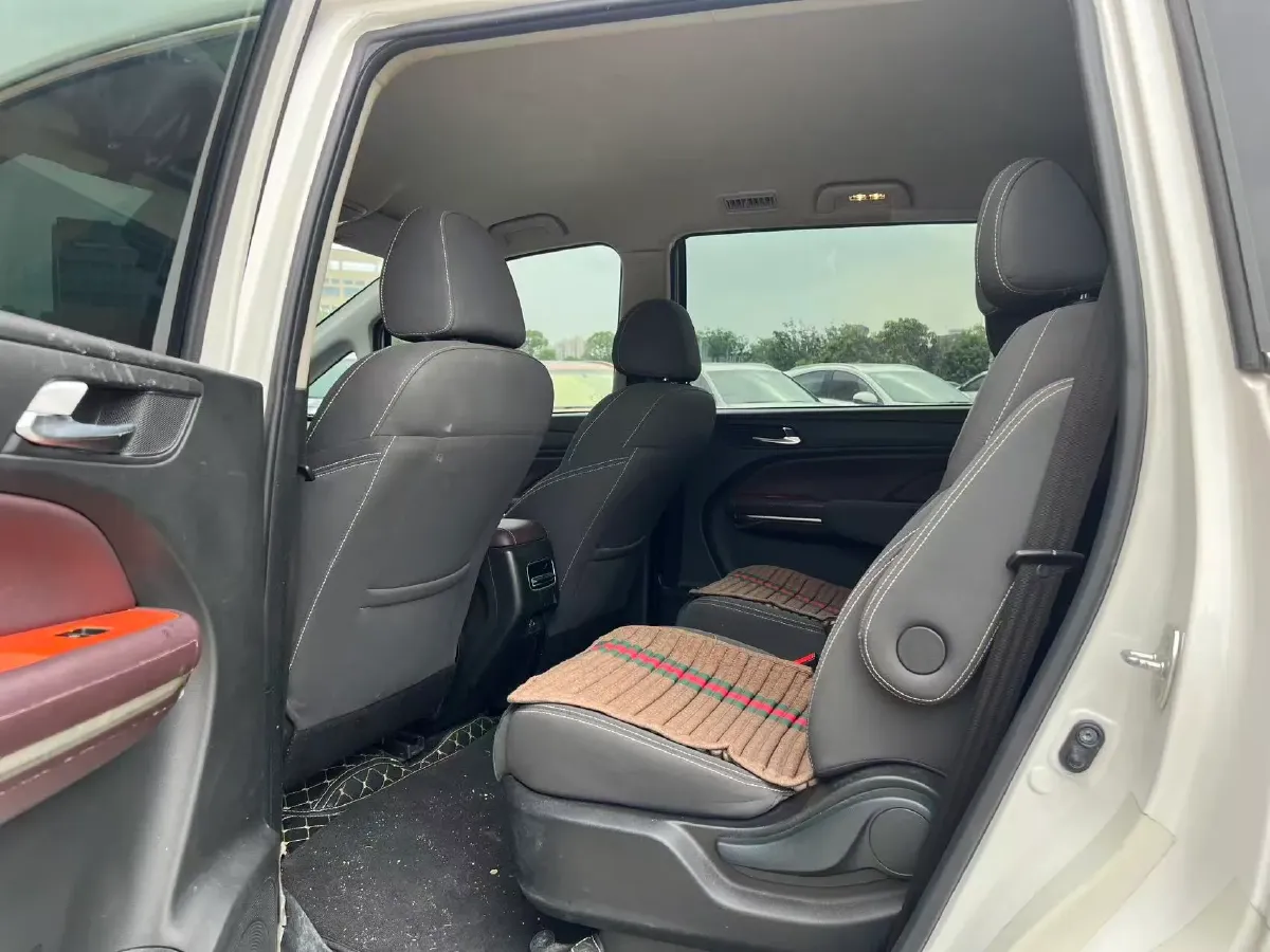 2023 GAC Trumpchi M6 1.5T 177HP L4 7DCT,autocango,china used car exporter,china ev exporter,chinese used car exporter,chinese used ev exporter