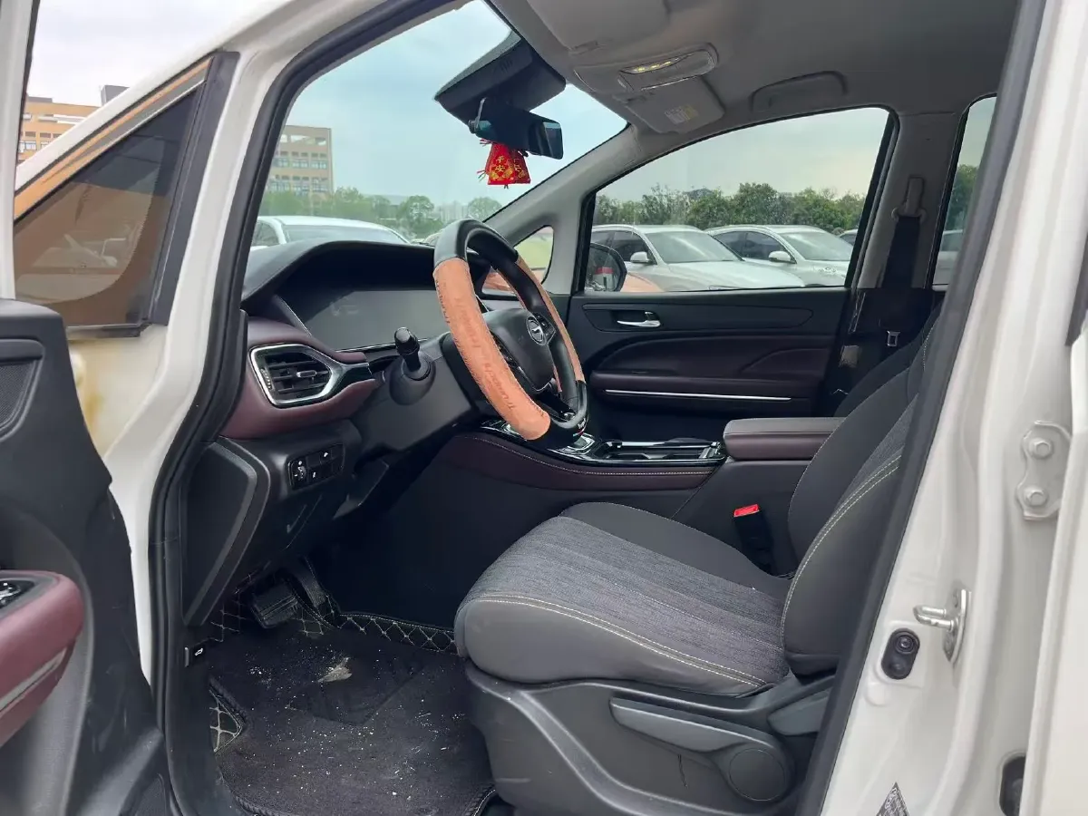 2023 GAC Trumpchi M6 1.5T 177HP L4 7DCT,autocango,china used car exporter,china ev exporter,chinese used car exporter,chinese used ev exporter