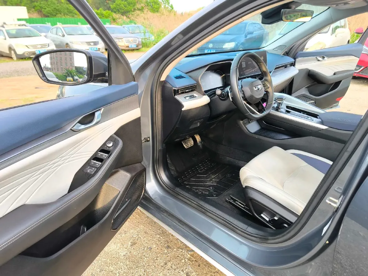 2021 Geely Preface 2.0T 190HP L4 7DCT,autocango,china used car exporter,china ev exporter,chinese used car exporter,chinese used ev exporter