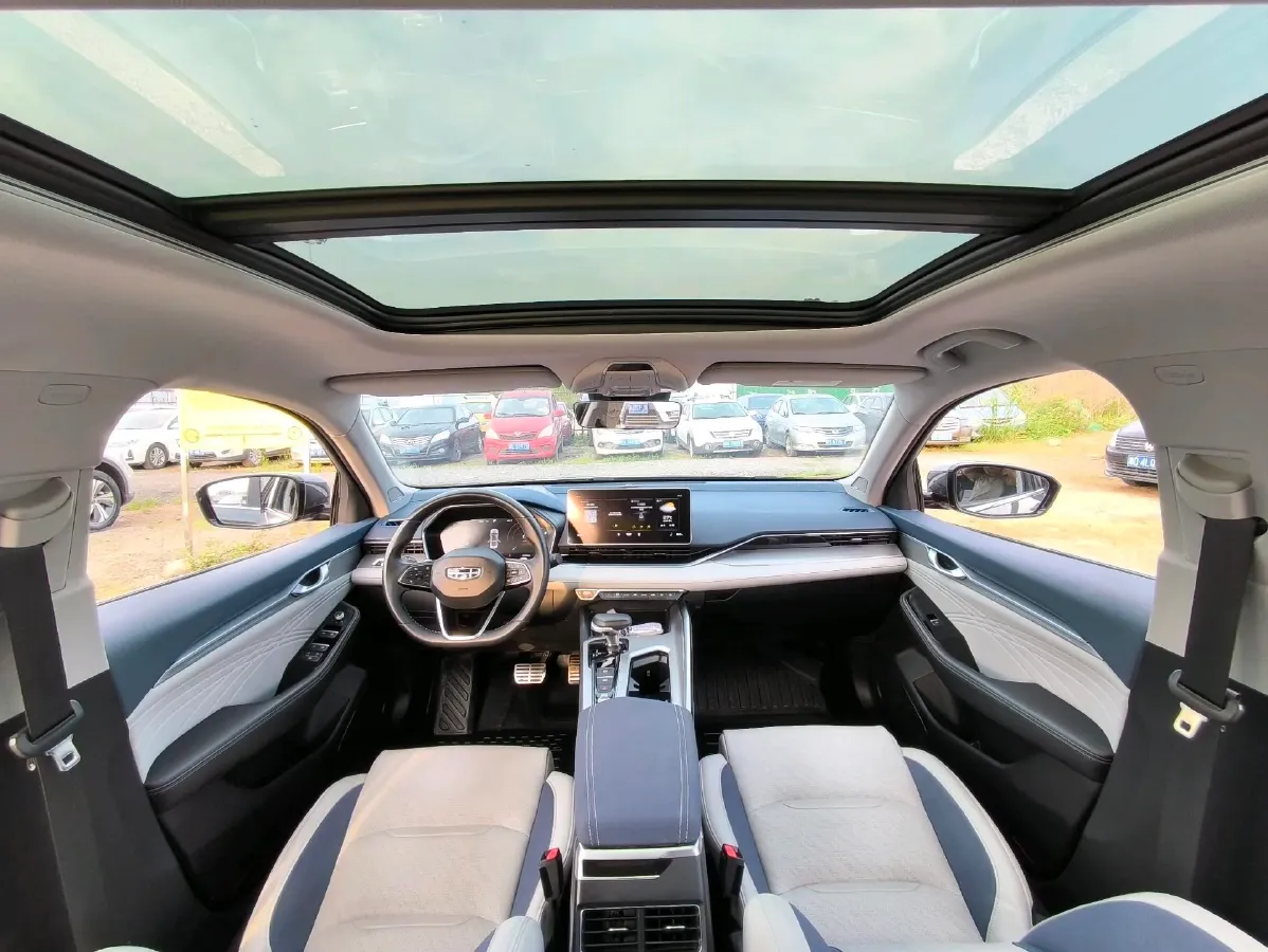 2021 Geely Preface 2.0T 190HP L4 7DCT,autocango,china used car exporter,china ev exporter,chinese used car exporter,chinese used ev exporter