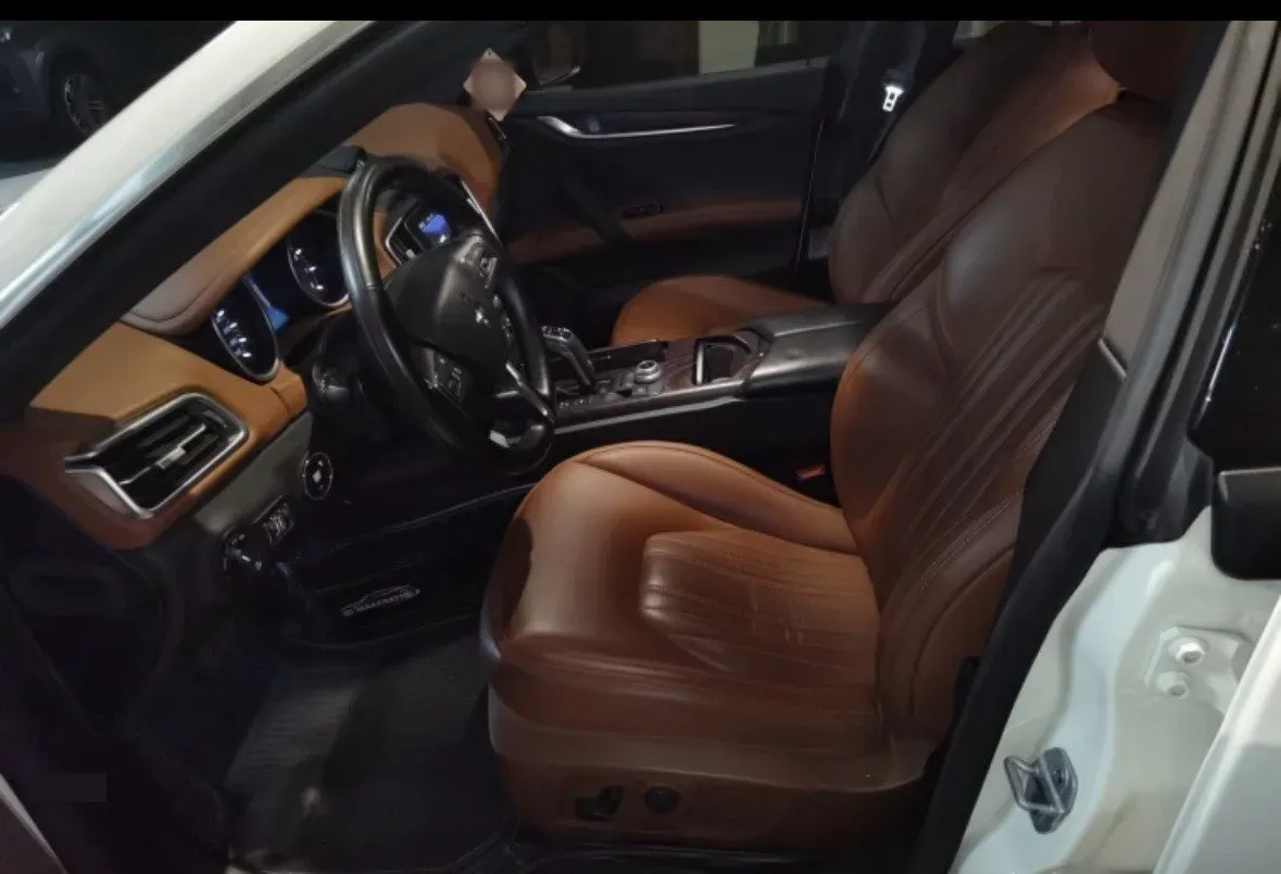 2019 Maserati Ghibli 3.0T 350HP V6 8AT,autocango,china used car exporter,china ev exporter,chinese used car exporter,chinese used ev exporter