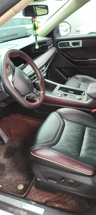 2023 Ford Explorer 2.3T 276HP L4 10AT,autocango,china used car exporter,china ev exporter,chinese used car exporter,chinese used ev exporter