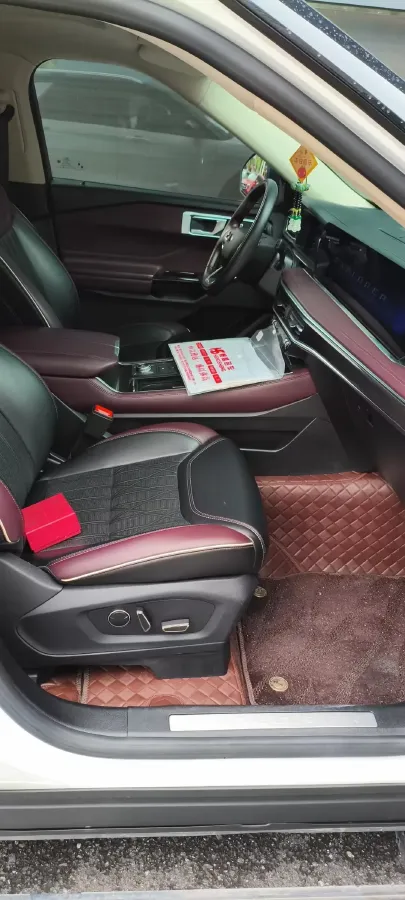 2023 Ford Explorer 2.3T 276HP L4 10AT,autocango,china used car exporter,china ev exporter,chinese used car exporter,chinese used ev exporter