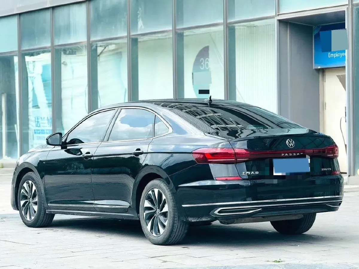 2023 Volkswagen Passat 2.0T 186HP L4 7DCT,autocango,china used car exporter,china ev exporter,chinese used car exporter,chinese used ev exporter