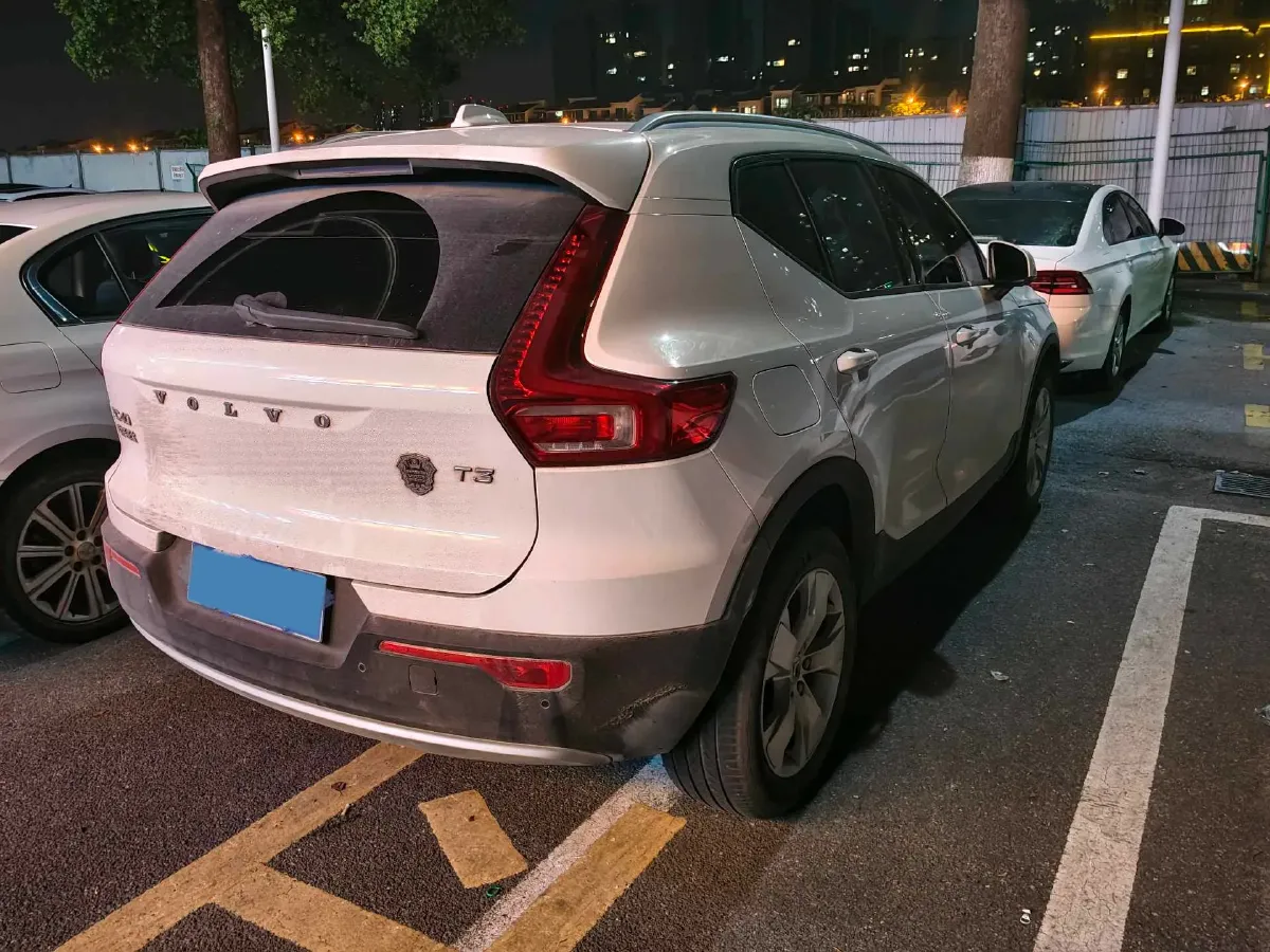 2020 Volvo XC40 1.5T 163HP L3 8AT,autocango,china used car exporter,china ev exporter,chinese used car exporter,chinese used ev exporter