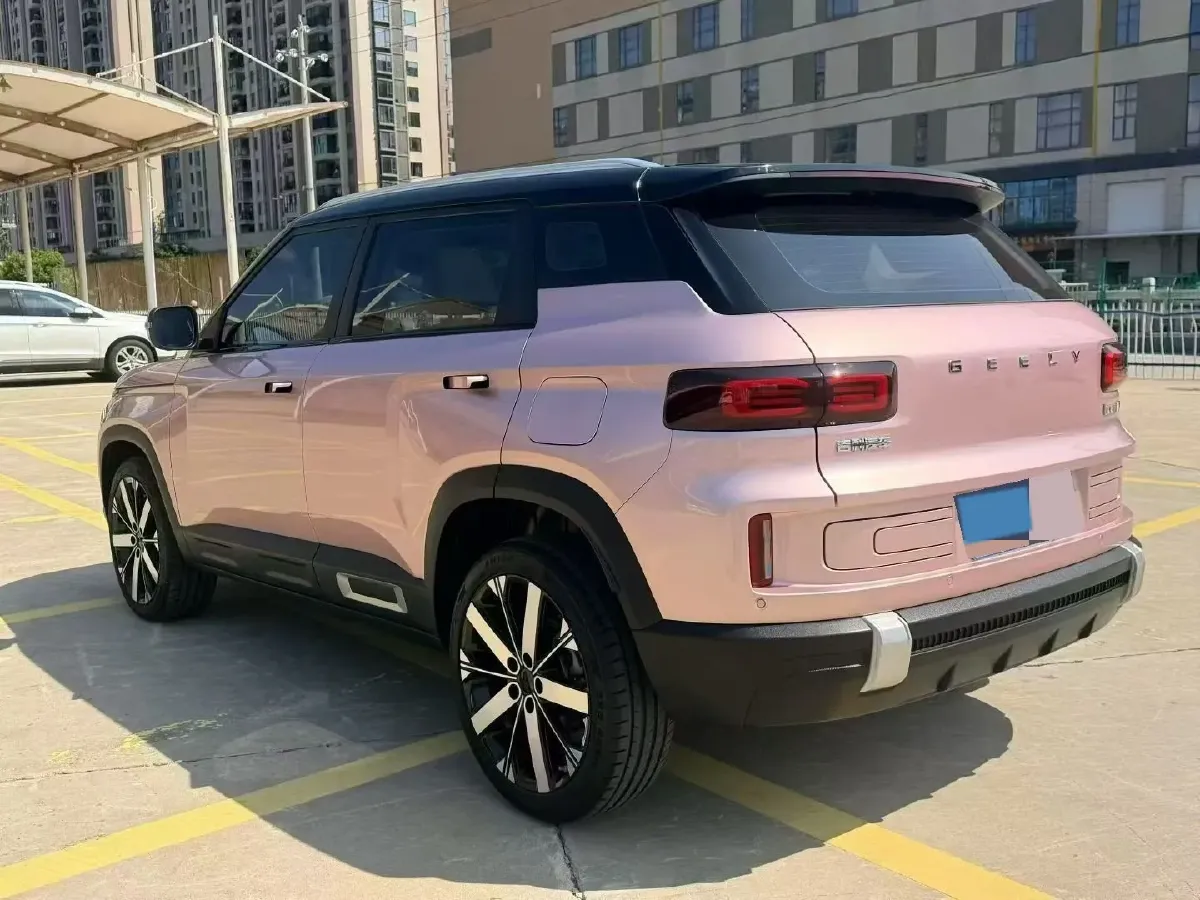 2023 Geely ICON 1.5T 181HP L4 7DCT,autocango,china used car exporter,china ev exporter,chinese used car exporter,chinese used ev exporter