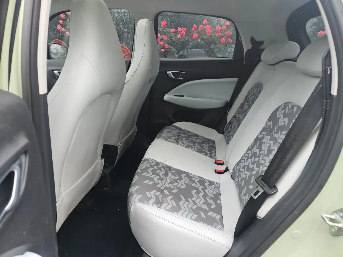 2022 Soueast A5 1.5L 120HP L4 CVT,autocango,china used car exporter,china ev exporter,chinese used car exporter,chinese used ev exporter