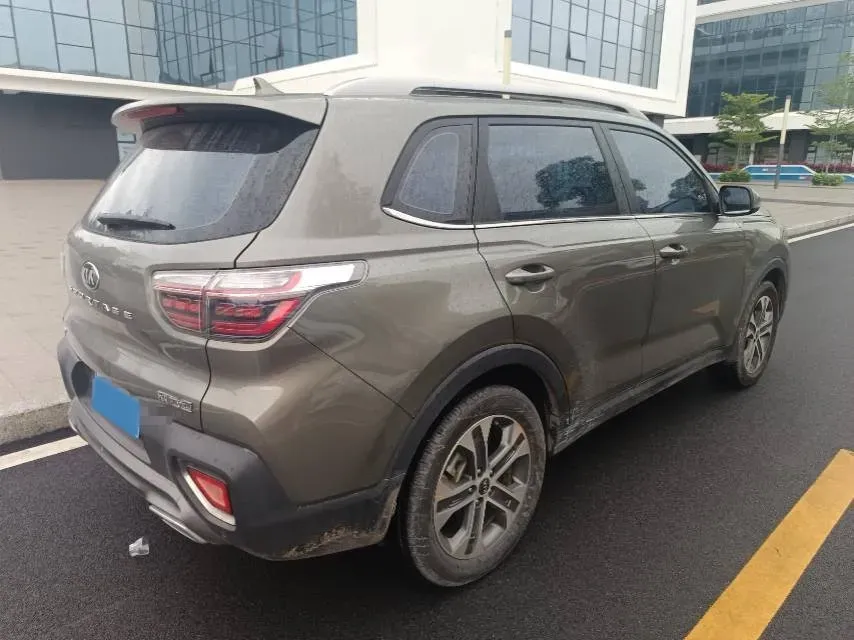 2018 Kia Sportage R 2.0L 160HP L4 6AT,autocango,china used car exporter,china ev exporter,chinese used car exporter,chinese used ev exporter