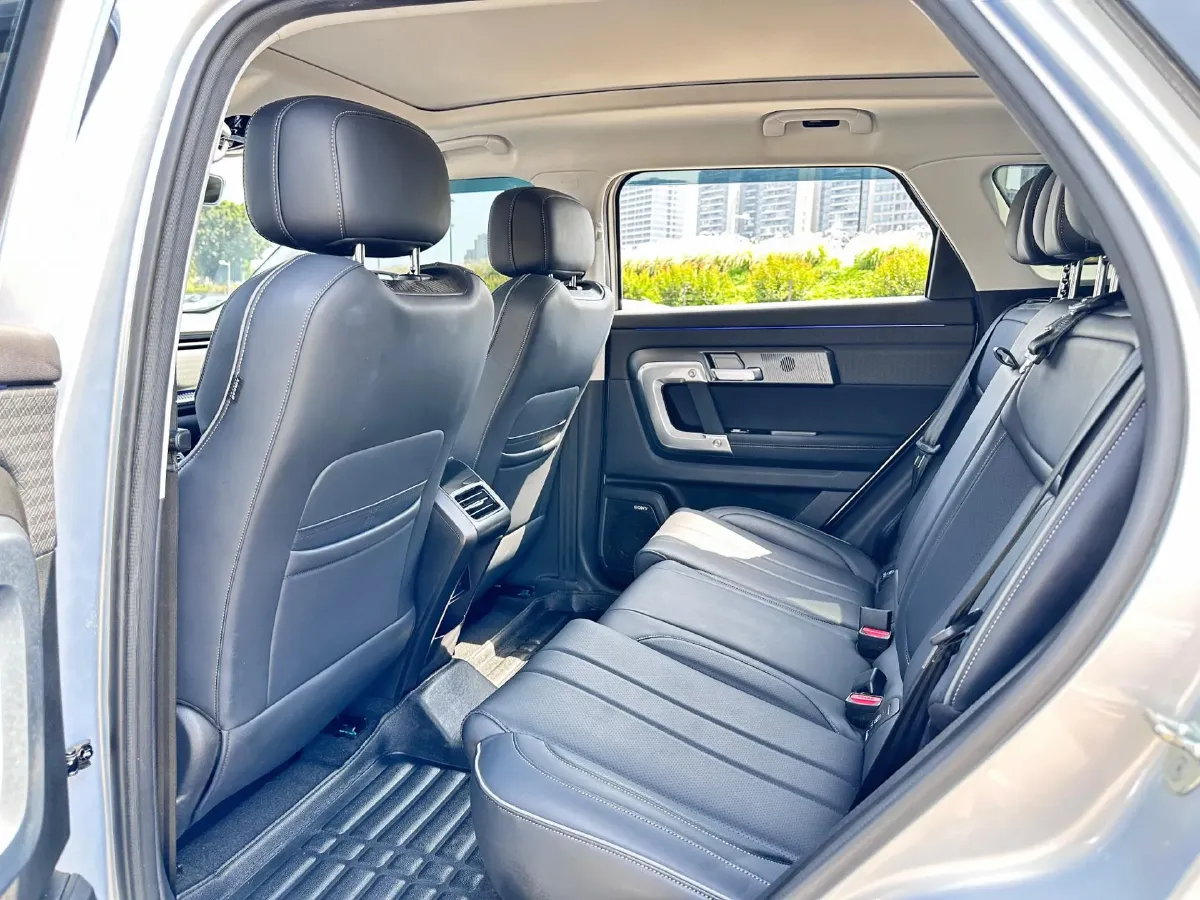 2023 Chery Exploration 06 1.6T 197HP L4 7DCT,autocango,china used car exporter,china ev exporter,chinese used car exporter,chinese used ev exporter