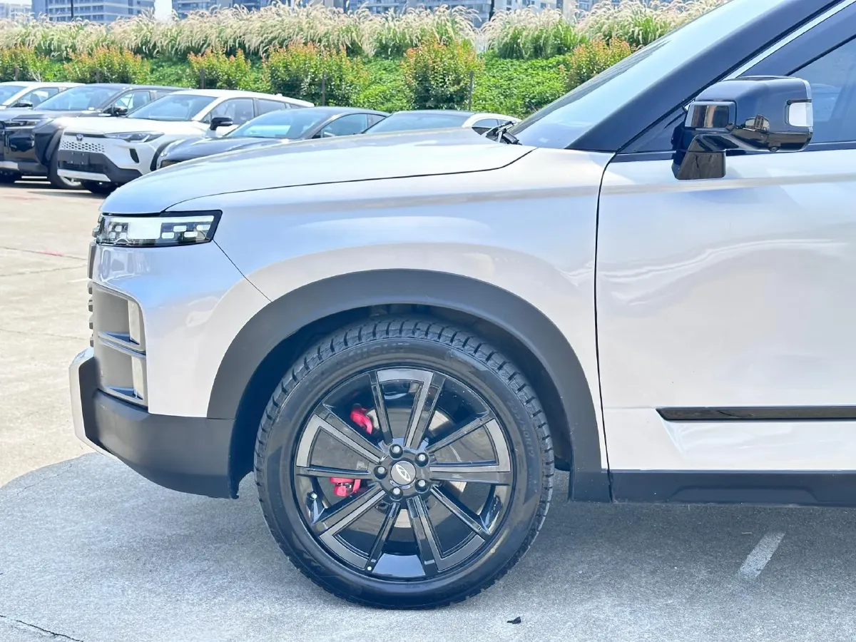 2023 Chery Exploration 06 1.6T 197HP L4 7DCT,autocango,china used car exporter,china ev exporter,chinese used car exporter,chinese used ev exporter