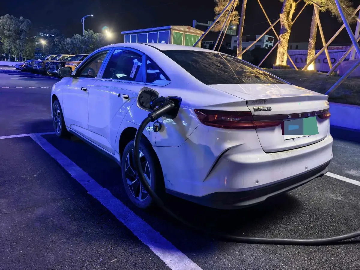 2024 JMC DaDao 2.3T 245HP L4 8AT,autocango,china used car exporter,china ev exporter,chinese used car exporter,chinese used ev exporter