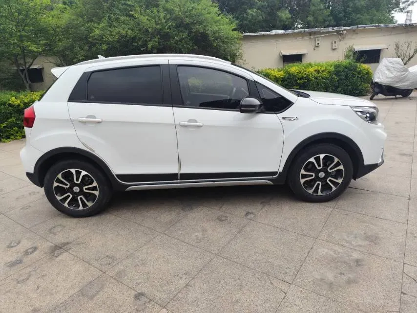 2017 Geely Vision X3 1.5L 102HP L4 4AT,autocango,china used car exporter,china ev exporter,chinese used car exporter,chinese used ev exporter