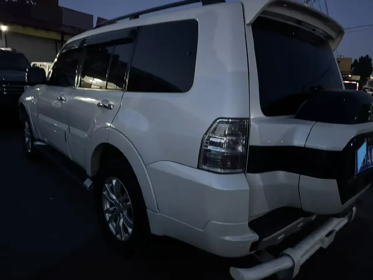 2017 Honda Jade 1.8L 141HP L4 5AT,autocango,china used car exporter,china ev exporter,chinese used car exporter,chinese used ev exporter