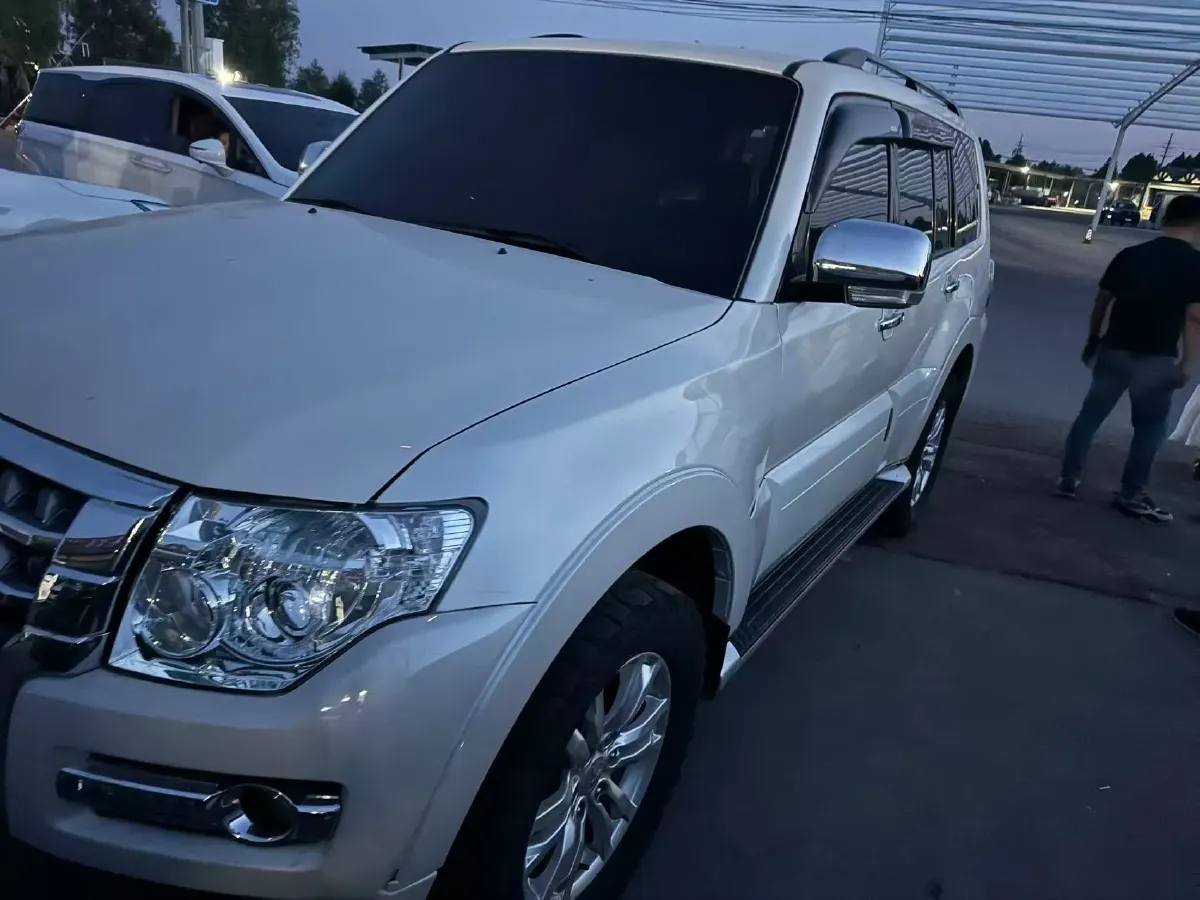 2017 Honda Jade 1.8L 141HP L4 5AT,autocango,china used car exporter,china ev exporter,chinese used car exporter,chinese used ev exporter