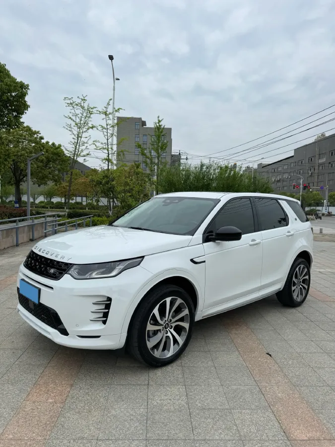 2024 Land Rover Discovery Sport 2.0T 249HP L4 9AT,autocango,china used car exporter,china ev exporter,chinese used car exporter,chinese used ev exporter